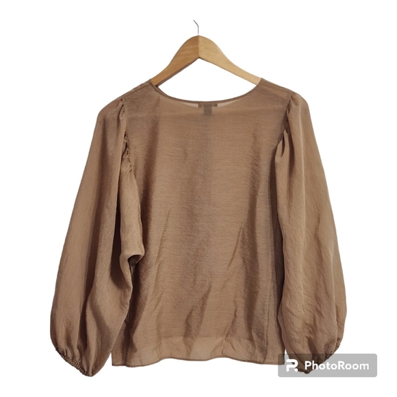 Ann Taylor Puff Sleeve Top - Picture 2 of 8